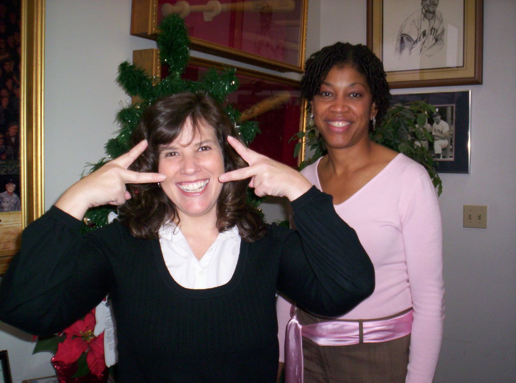 Deb & Cheryl 11-30-2007.jpg